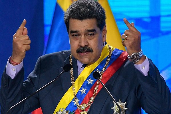 Nicolás Maduro se ofrece a proveer gas natural a México