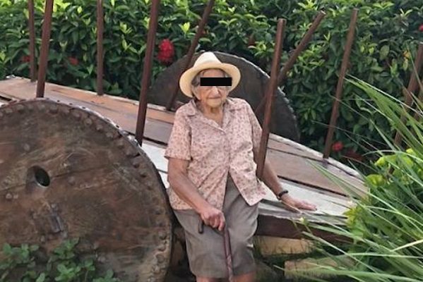 Abuelita muere mientras celebraba que fue vacunada contra el Covid-19