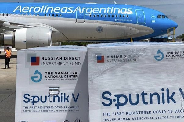 Revelan lista de vacunados anticipadamente en Argentina. El presidente está ahí