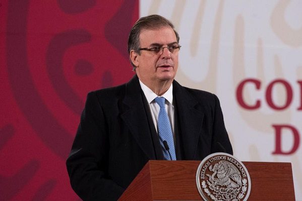 Ebrard denuncia falta de entrega de vacunas por parte de Covax