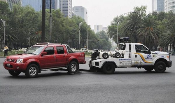 Con las nuevas reformas al Reglamento de Tránsito, si te llevan al Torito tu auto se va en automático al corralón