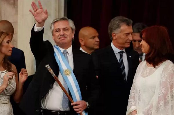 Presidente de Argentina acompañará a AMLO en Día de la Bandera