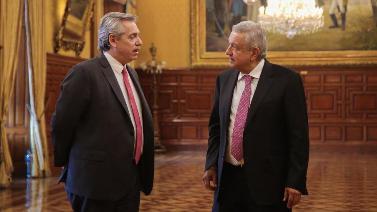 Llega a México el presidente de Argentina, Alberto Fernández