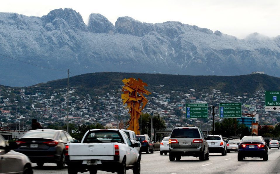 Se registran al menos 20 accidentes viales tras apagón en Chihuahua
