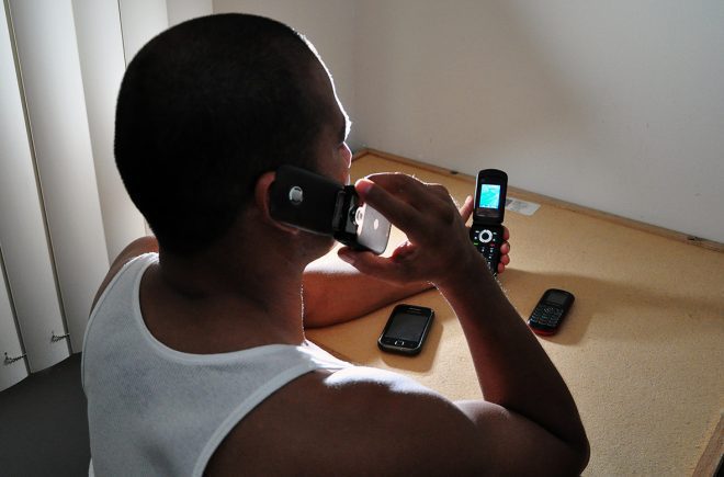 Analizan ley para erradicar extorsiones por teléfono desde prisiones en CDMX