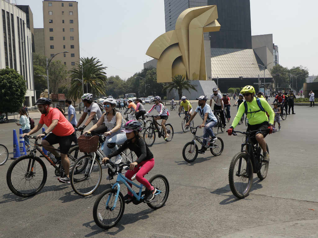 Anuncian nuevas medidas para proteger a peatones y ciclistas en CDMX