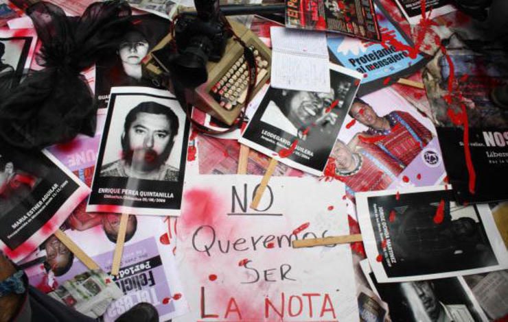 Asesinan a tres presentadoras de noticias en Afganistán