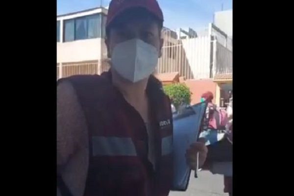 INE ordena a Morena no lucrar con programas sociales