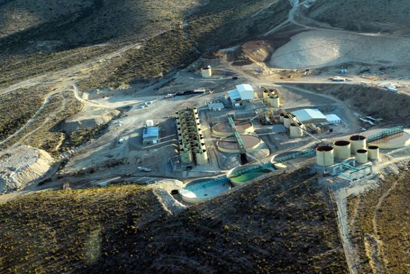 Minera canadiense pide arbitraje internacional contra México