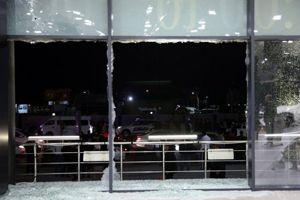 Atacan base militar en Irak que alberga tropas de EU