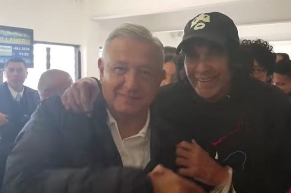 "Te quiero mucho yo también", así se despidió AMLO de Cepillín #VIDEO