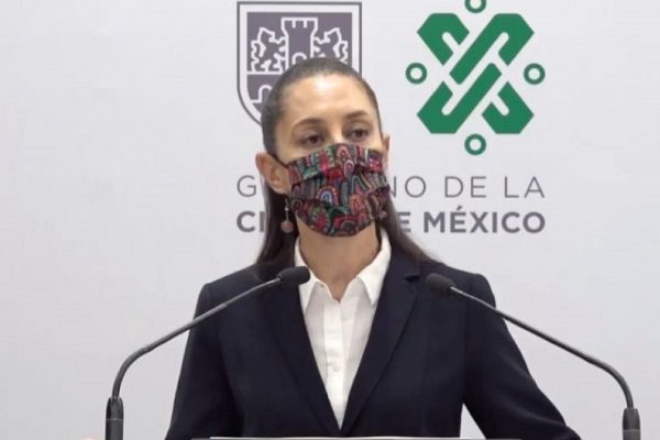 Sheinbaum censura violencia en 8M: “¿Que las mujeres policías no son mujeres?"