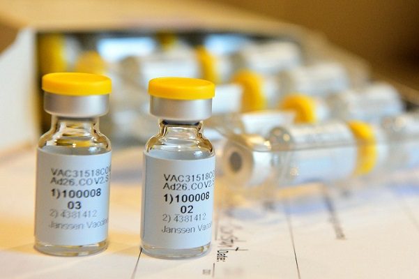 Agencia Europea de Medicamentos aprueba la vacuna de J&J