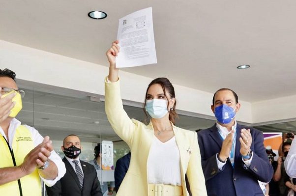 Es oficial. Lupita Jones se registra como candidata a Gobernadora de BC