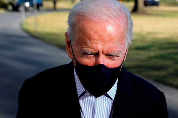 Biden dice que "en algún momento" irá a la frontera con México