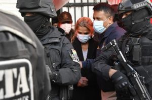 Jeanine Áñez acusa torturas de parte de la “dictadura”