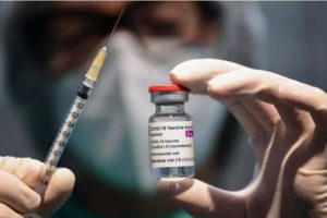 También en Irlanda suspenden vacuna de AstraZeneca