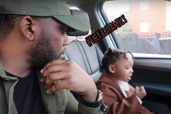 Niña británica se vuelve sensación en redes por cantar canciones de Selena #VIDEO