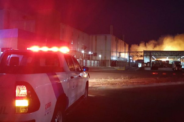 Se incendia la papelera Kimberly Clark en Querétaro