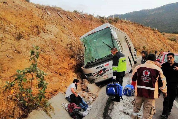Siete muertos tras volcadura en la carretera Aculco-Acambay