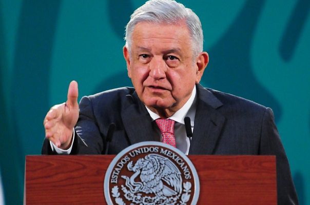 Recursos se entregaron, asegura AMLO ante falta de pagos de la UNAM