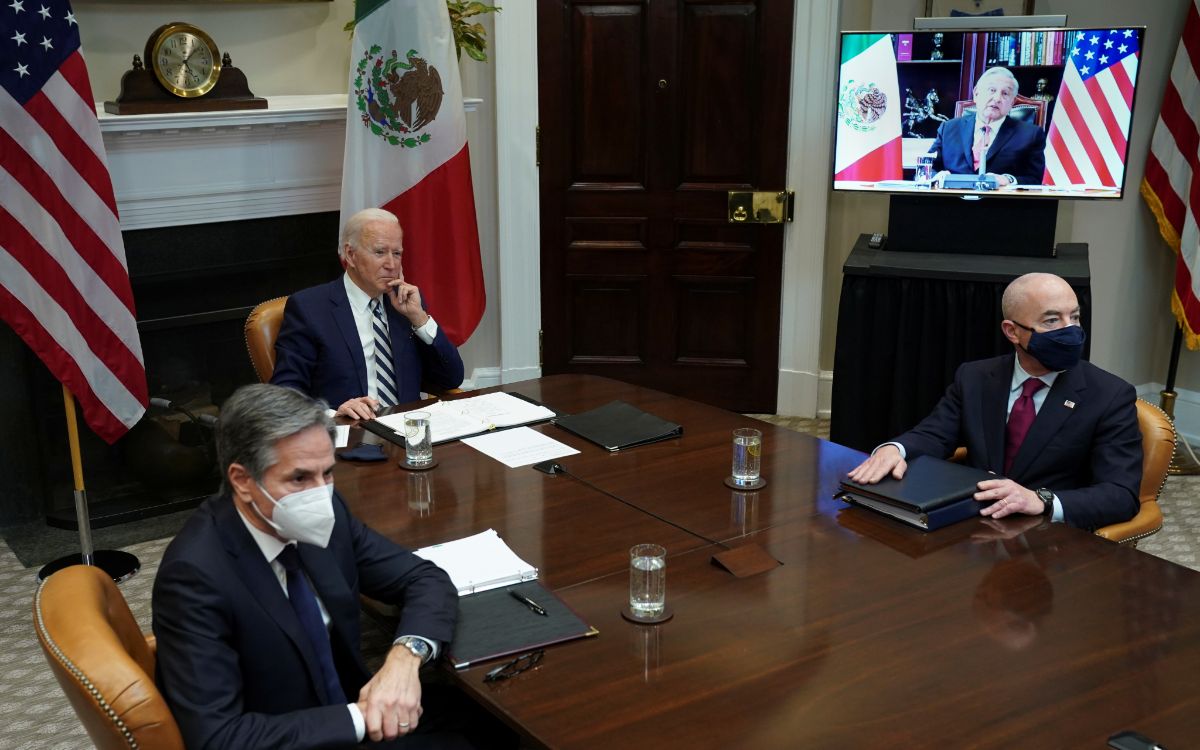 AMLO invita a Joe Biden a México