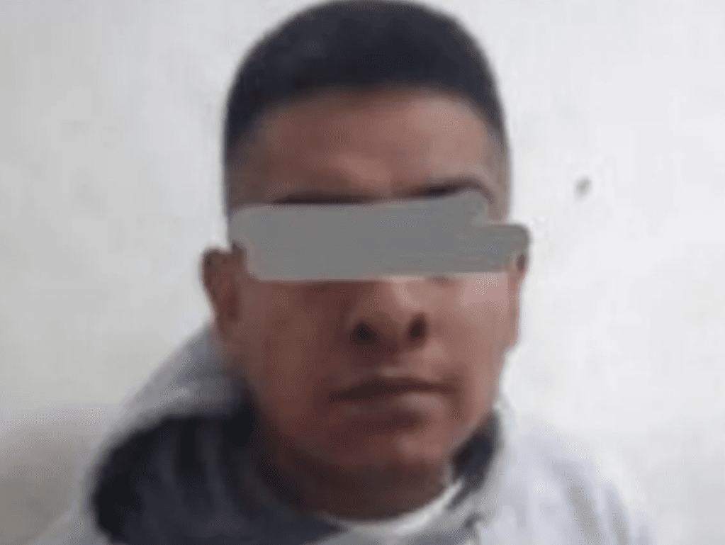 Detienen a sujeto que mató a su pareja y la escondió abajo de su cama en Neza