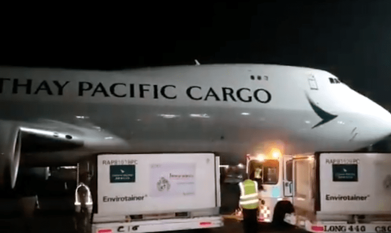 65 mil nuevas dosis de vacuna anticovid de CanSino, llegan a México #VIDEO