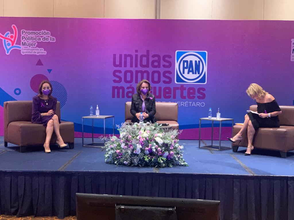 Josefina Vázquez Mota acusa de violencia de género a Fox y a Calderón