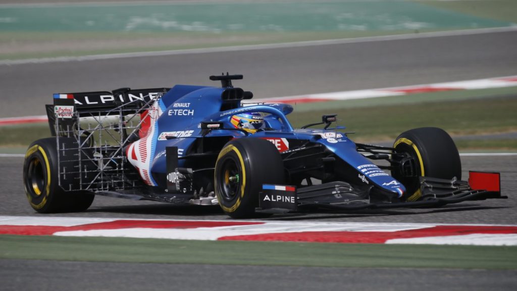 Regresa Fernando Alonso a Fórmula 1, debuta en ensayos de Bahréin