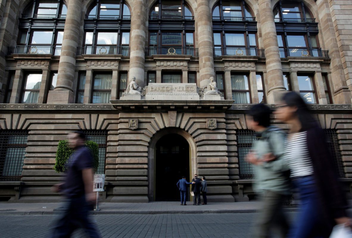 Banxico mejora pronóstico para economía en 2021