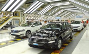 Volkswagen suspende producción en Brasil por 12 días, debido a pandemia