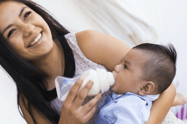 Conacyt dará becas a madres solteras