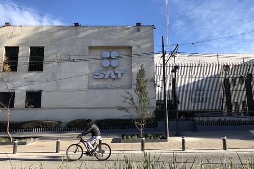 Niega SAT fallas en sistemas de declaraciones para personas morales