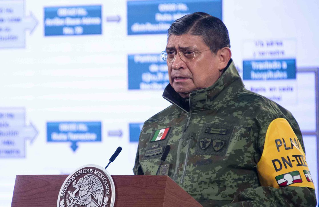 Luis Cresencio Sandoval vuelve a dar positivo a Covid-19