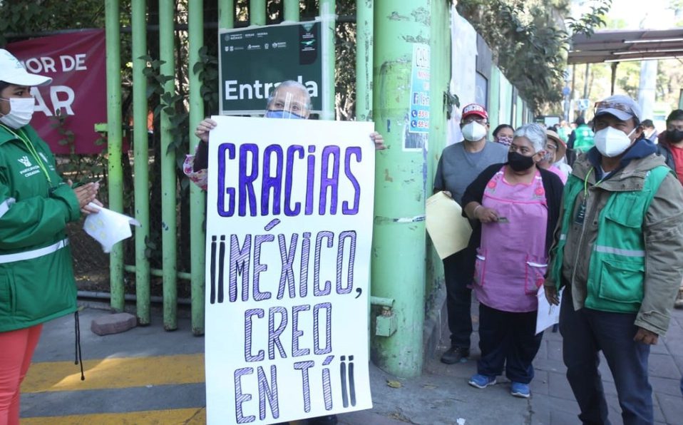 Esta es la porra que "echan a las vacunas" en CDMX y que se ha viralizado #VIDEO