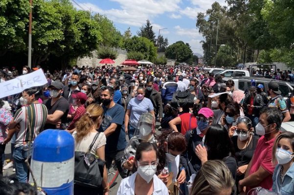 Ante movilizaciones, Sedesa asegura que médicos en CDMX ya fueron vacunados #VIDEOS