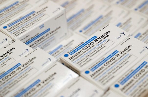 Puerto Rico suspende uso de la vacuna de Johnson & Johnson
