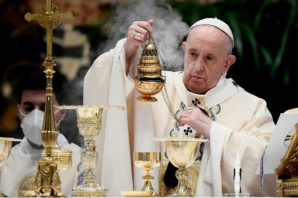 El Papa Francisco pide acelerar la distribución de vacunas antiCovid