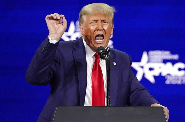 Trump pide boicotear a la LMB, a Coca-Cola y a otras siete empresas