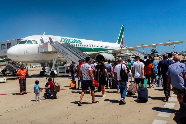 La Unión Europea planea utilizar "pasaportes covid"