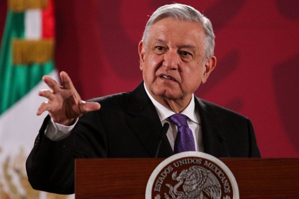 AMLO anuncia que exhibirá montaje televisivo en el caso Florence Cassez