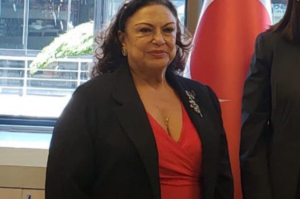 Exhiben acoso laboral de cónsul de México en Estambul