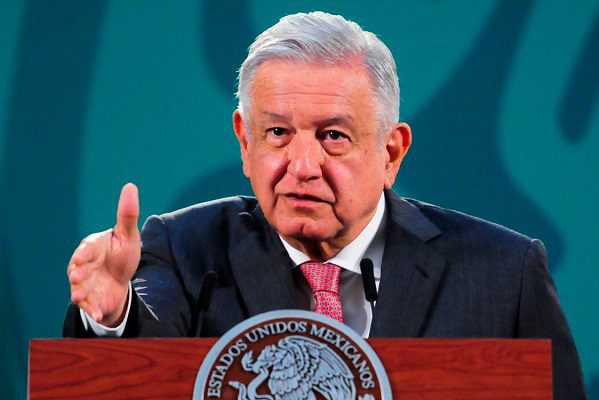 AMLO asegura que lo que ayudará contra la corrupción es "la revolución de las conciencias"
