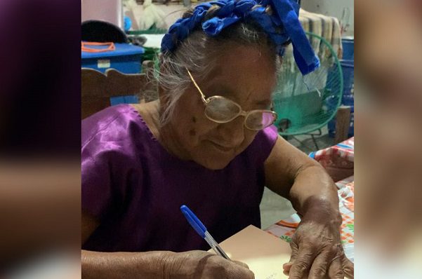 Grupo de abuelitos en Oaxaca ganan amparo para recibir vacuna antiCovid