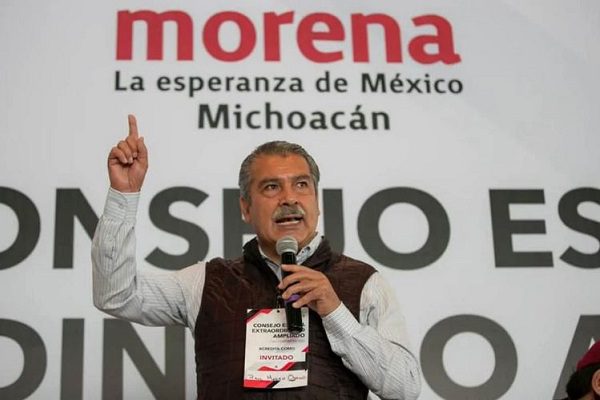 Raúl Morón presenta impugnación por retiro de registro
