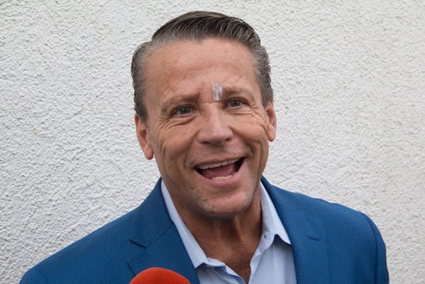 Vinculan a proceso a Alfredo Adame por omitir información al SAT