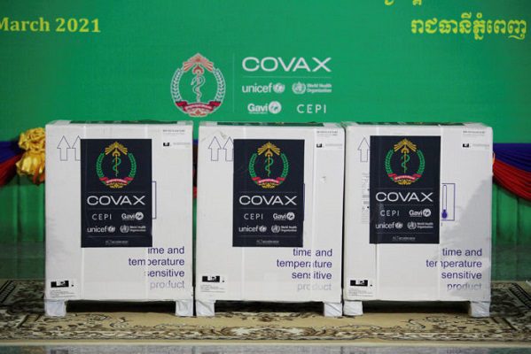 Vacunas de COVAX ya llegaron a más de 100 países