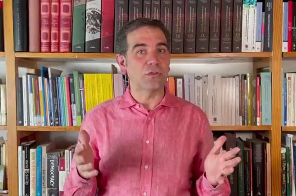 El INE seguirá aplicando la ley, pese a posicionamientos "estridentes"