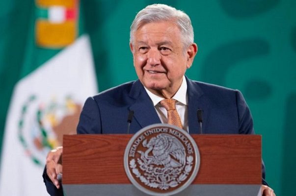 AMLO apunta que la ampliación del periodo de Zaldívar “no es inconstitucional”
